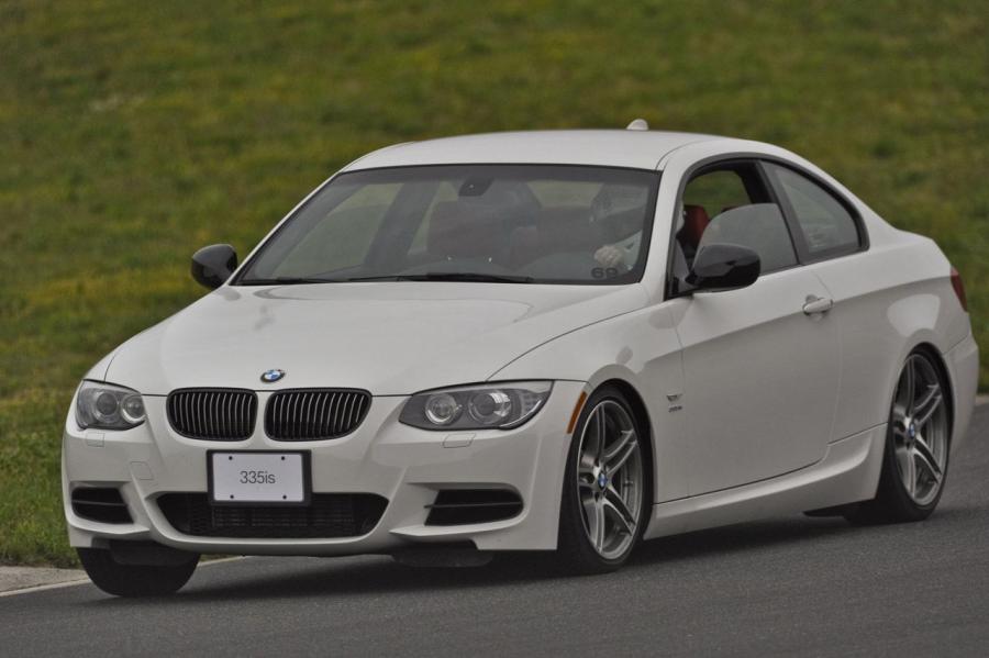  BMW 335is 2011 года  (фото 18 из 34)